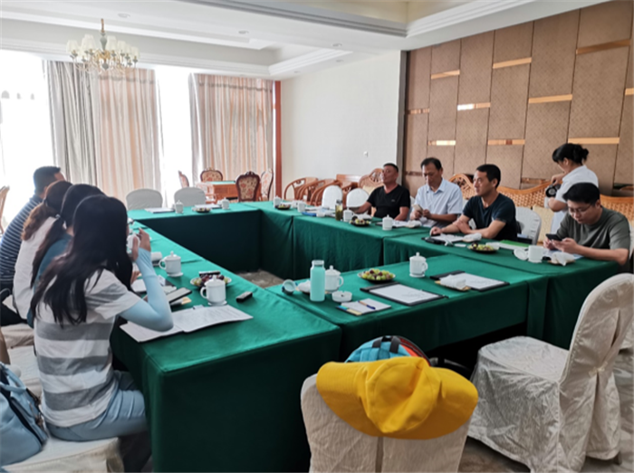 9月3日,中農富通調研組兵分兩路對南京高淳區武家嘴現代農業產業示范園區和棲霞區龍潭現代農業產業示范園區的調研工作。(圖2) 9月3日,中農富通調研組兵分兩路對南京高淳區武家嘴現代農業產業示范園區和棲霞區龍潭現代農業產業示范園區的調研工作。(圖2)